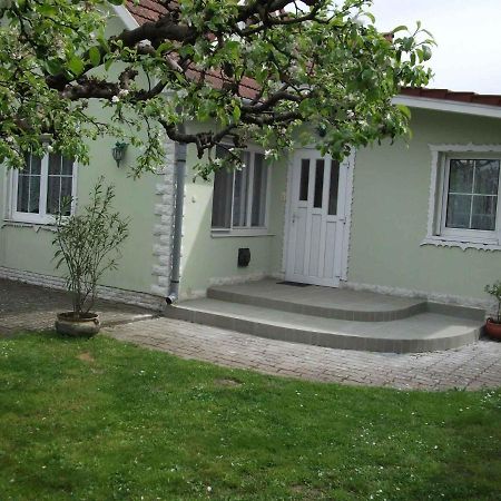 Holiday Home Balatonlelle/Balaton 19117 Eksteriør bilde